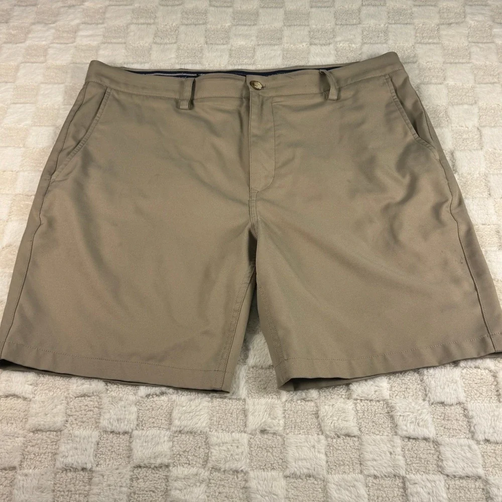 Vineyard Vines Mens Performance Golf Shorts Tan Khaki Flat Front Size 38